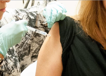 实验性埃博拉疫苗被证实可有效保护机体免于病毒感染